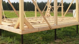 Сарай на винтовых сваях или хозблок на сваях Котельники цена от 2560 руб. / шт.